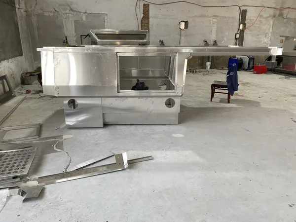 Aluminum camper bodies under construction in the SUNHOMEE factory